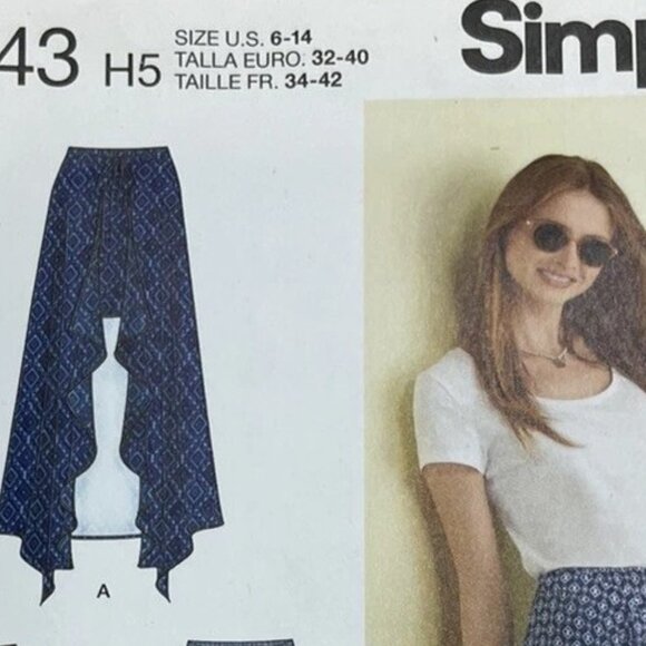 Simplicity Sewing Pattern 8343 Skirt Front Tie Wrap & Shorts Misses Size 6 - 14 - Picture 3 of 4